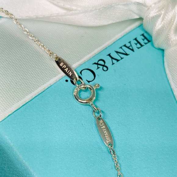 TIFFANY & Co Open Heart Necklace 16mm  925 Elsa Peretti 16" NICE w/box MSRP $525 - Picture 5 of 8